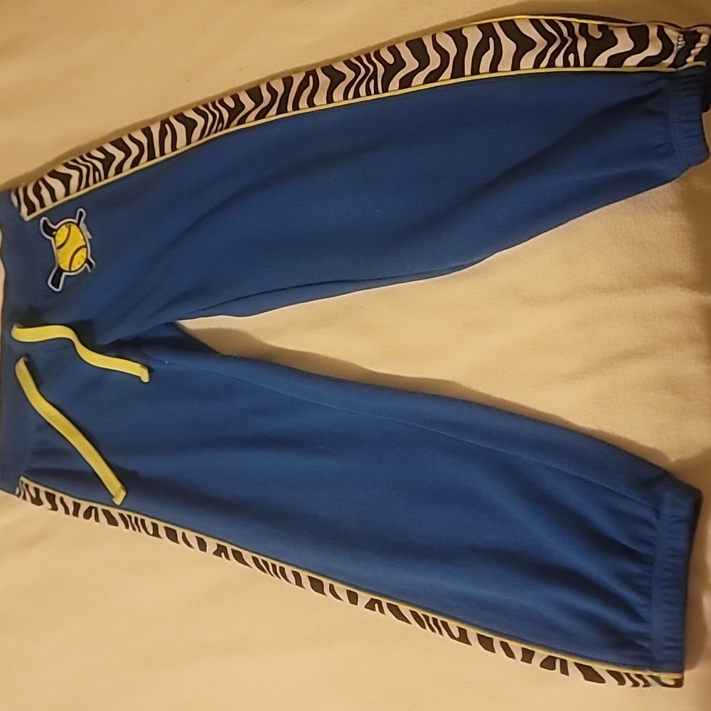 Girls' softball bottoms
